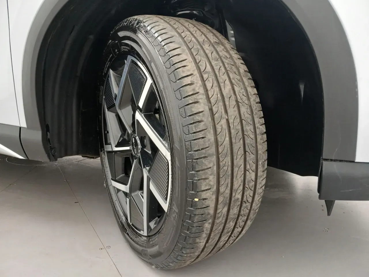 BYD Yuan Plus - Imagem 13