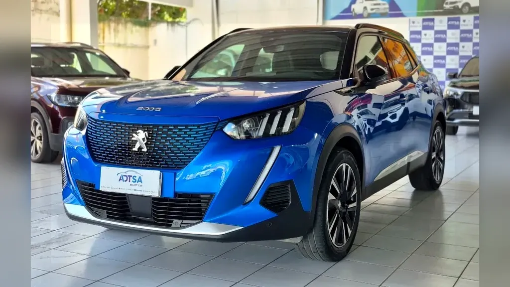 Foto de um peugeot e-2008