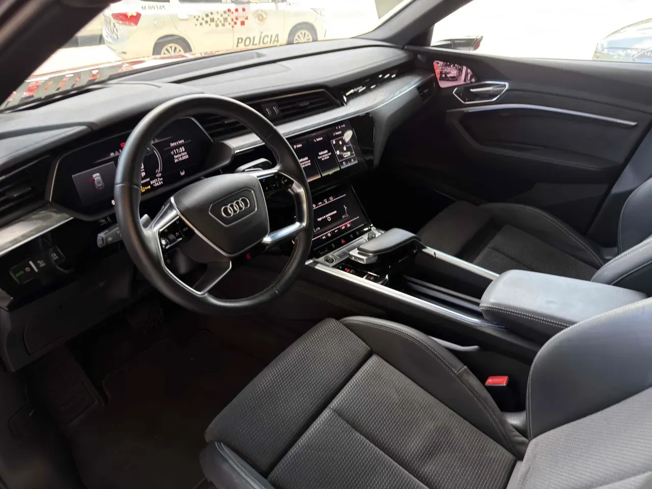 Audi E-tron Sportback - Imagem 12