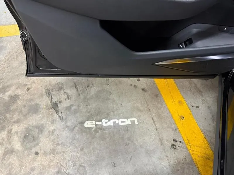 Audi E-tron - Imagem 8