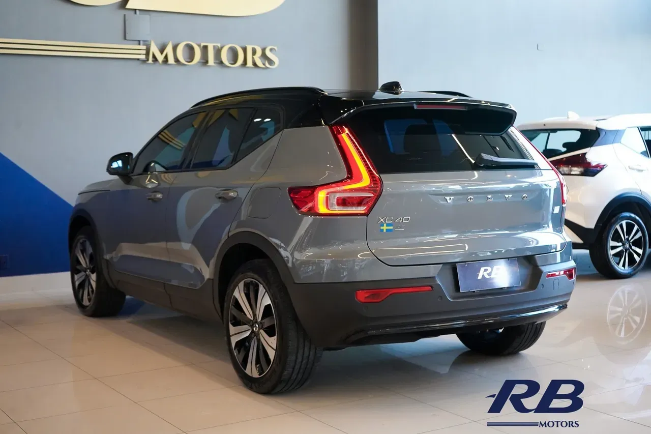 Volvo XC40 Recharge - Imagem 19