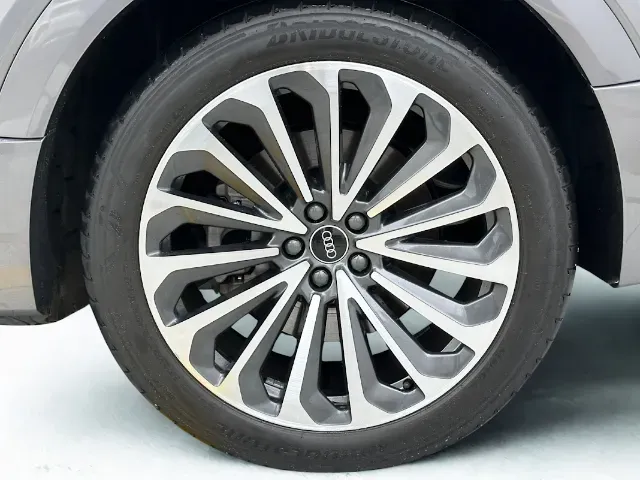 Audi E-tron S - Imagem 7