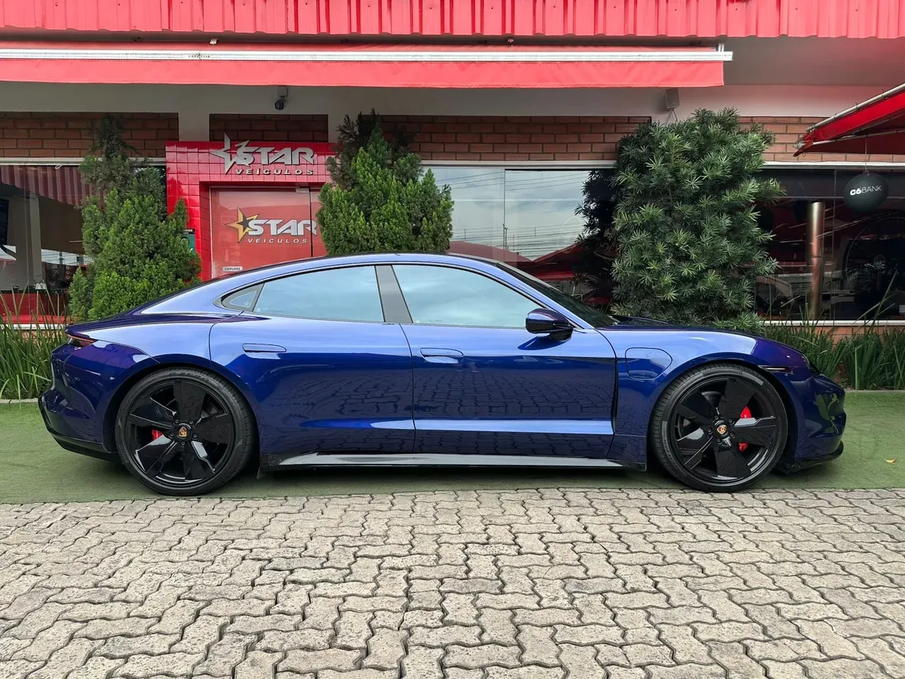 Porsche Taycan - Imagem 7