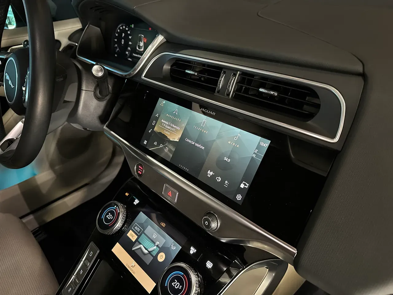 Jaguar I-pace - Imagem 13