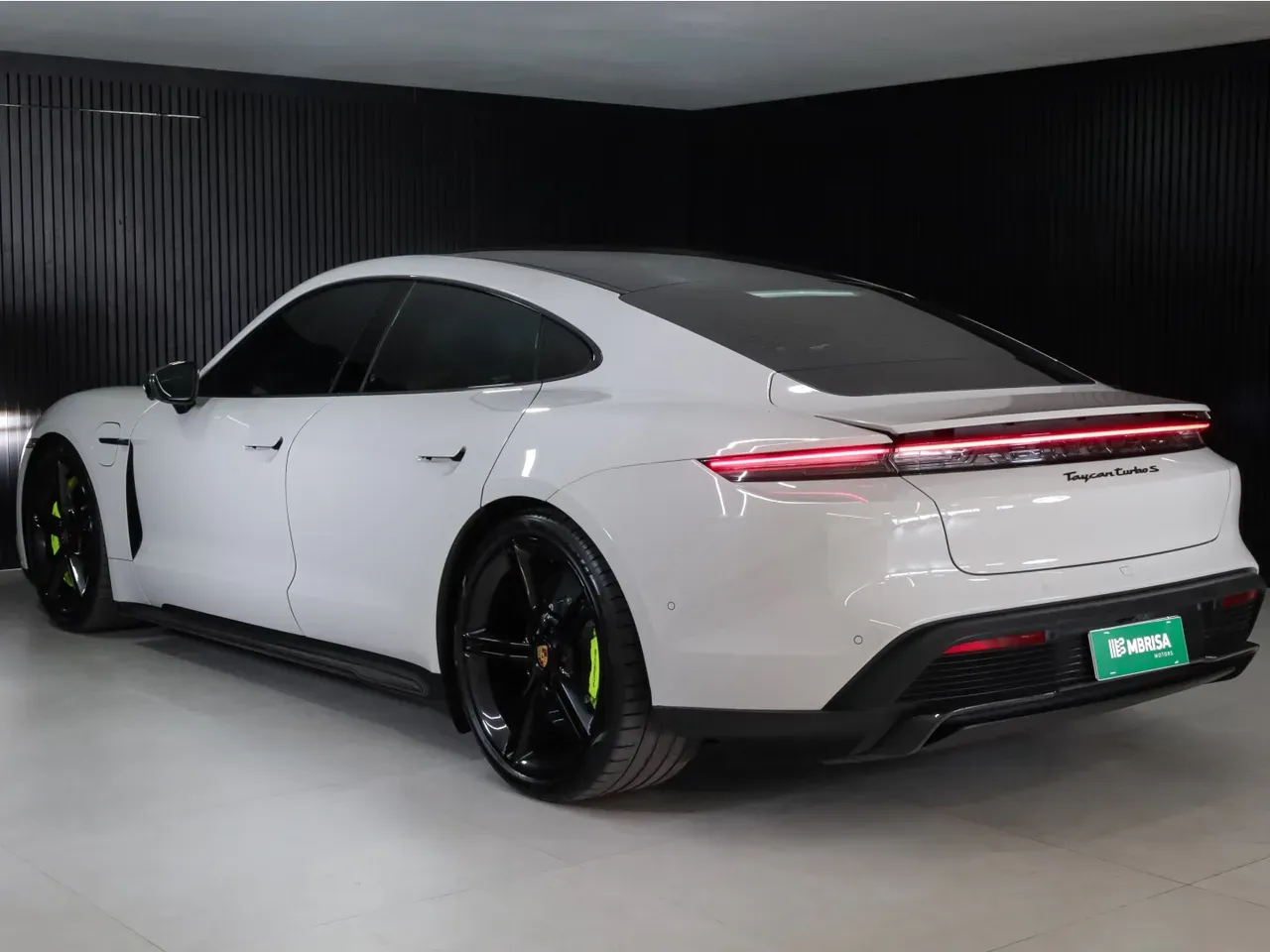 Porsche Taycan - Imagem 6