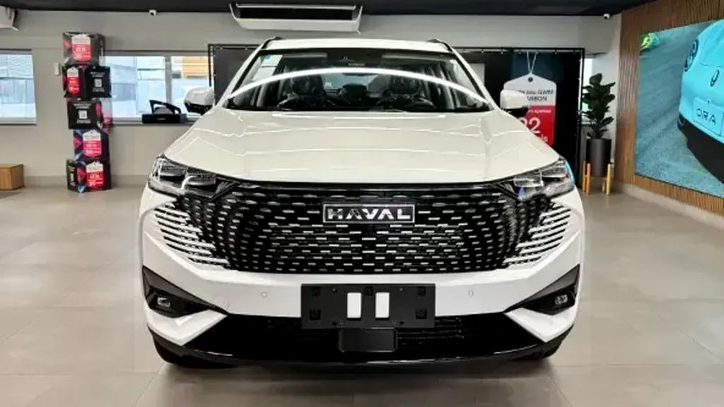 Foto de um gwm haval h6 plug-in hybrid