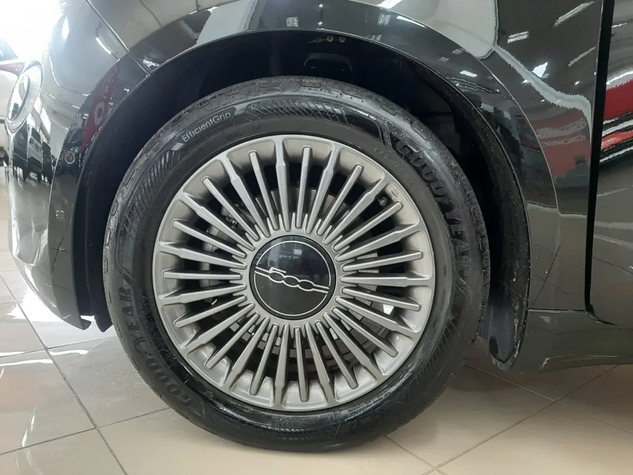 Fiat 500e - Imagem 9