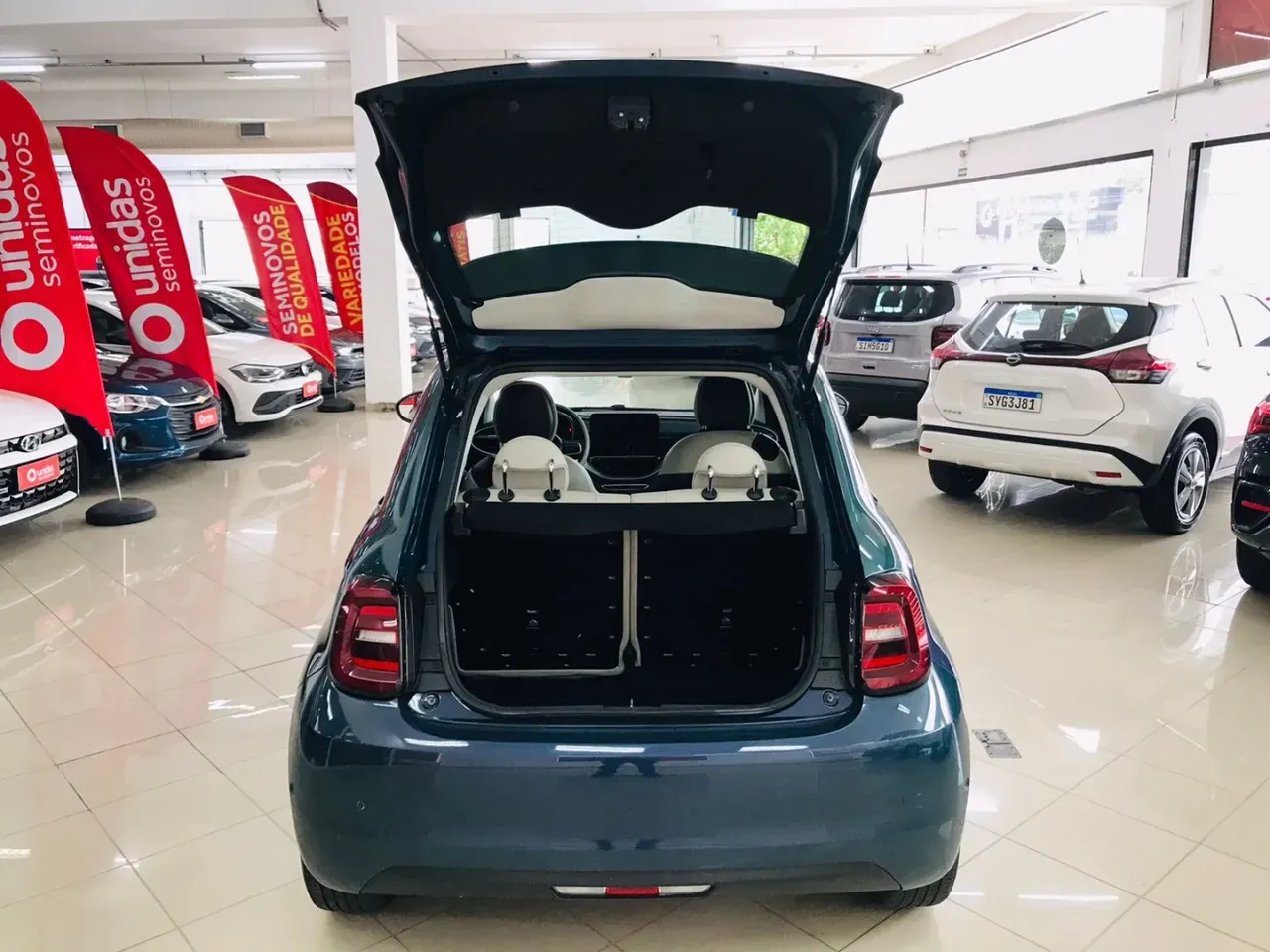 Fiat 500e - Imagem 8