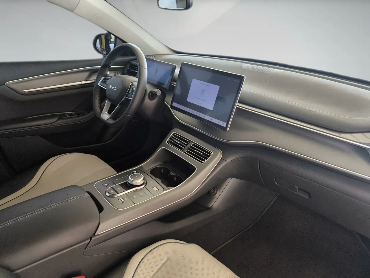 BYD King - Imagem 14