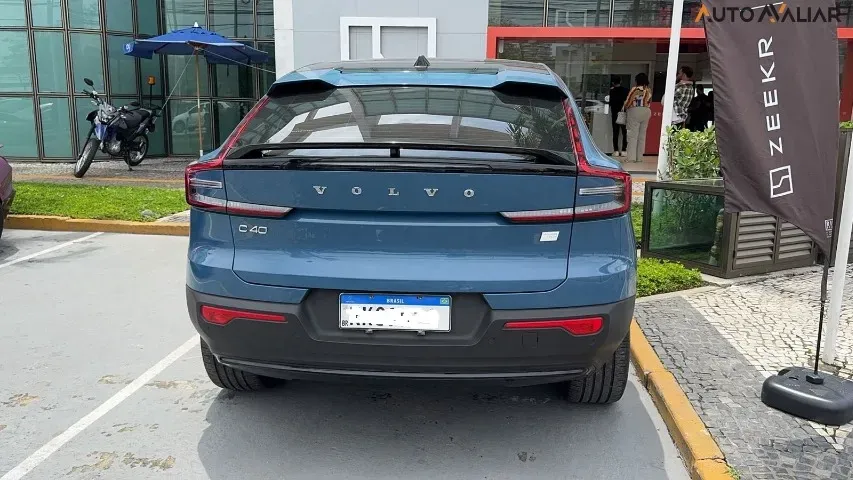 Volvo C40 Recharge - Imagem 4