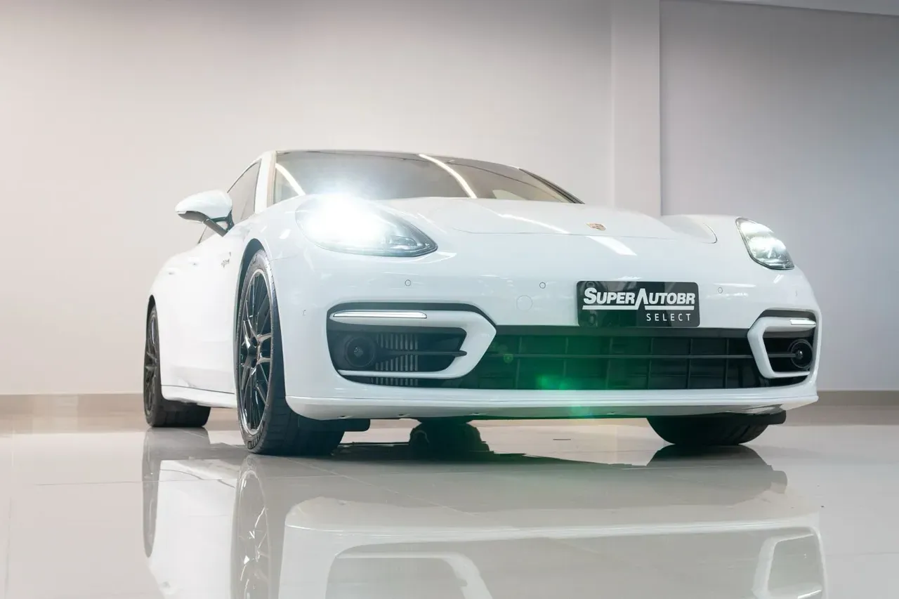 Porsche Panamera 4 E-hybrid - Imagem 5