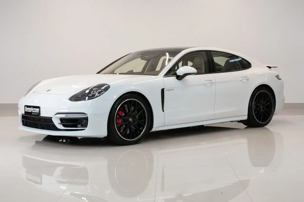 Porsche Panamera 4 E-hybrid - Imagem 14