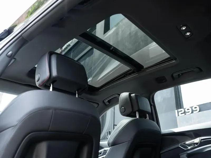 Audi Q8 E-tron - Imagem 18