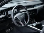 Audi Q8 E-tron - Miniatura 12