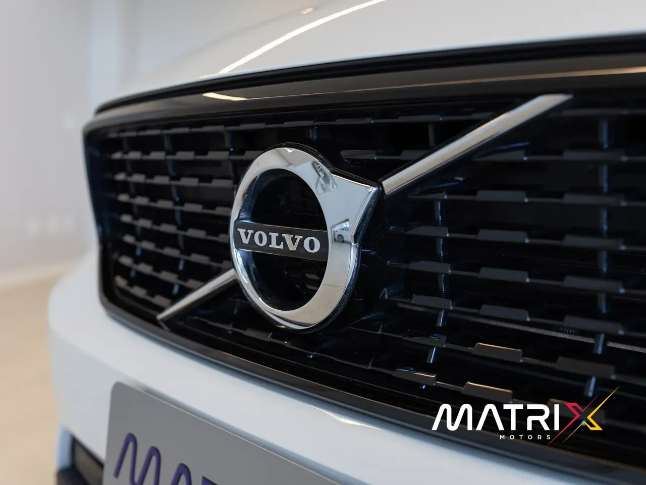 Volvo XC40 Recharge - Imagem 5