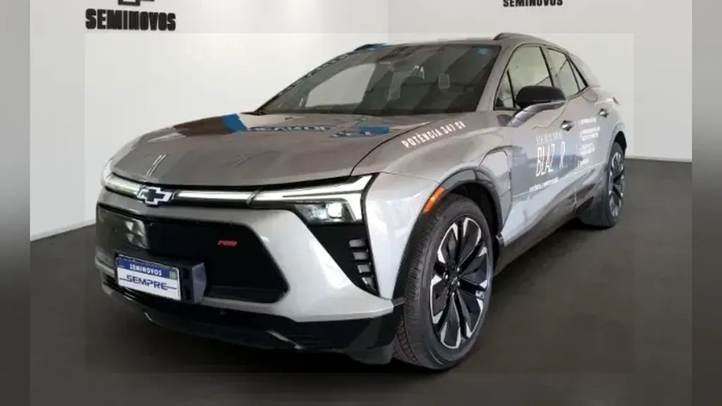 Foto de um chevrolet blazer ev