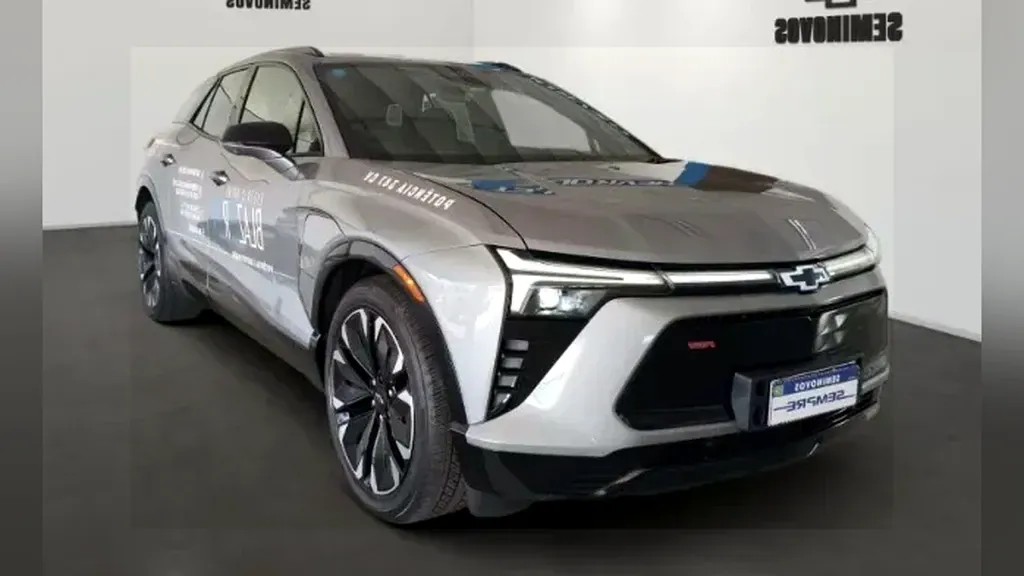 Foto de um chevrolet blazer ev