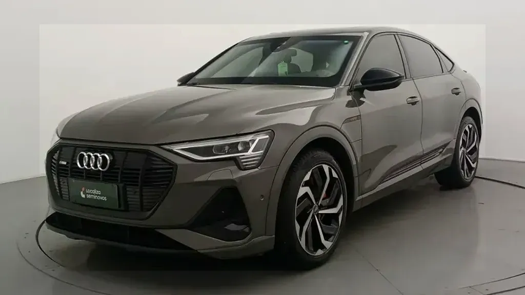 Foto de um audi e-tron