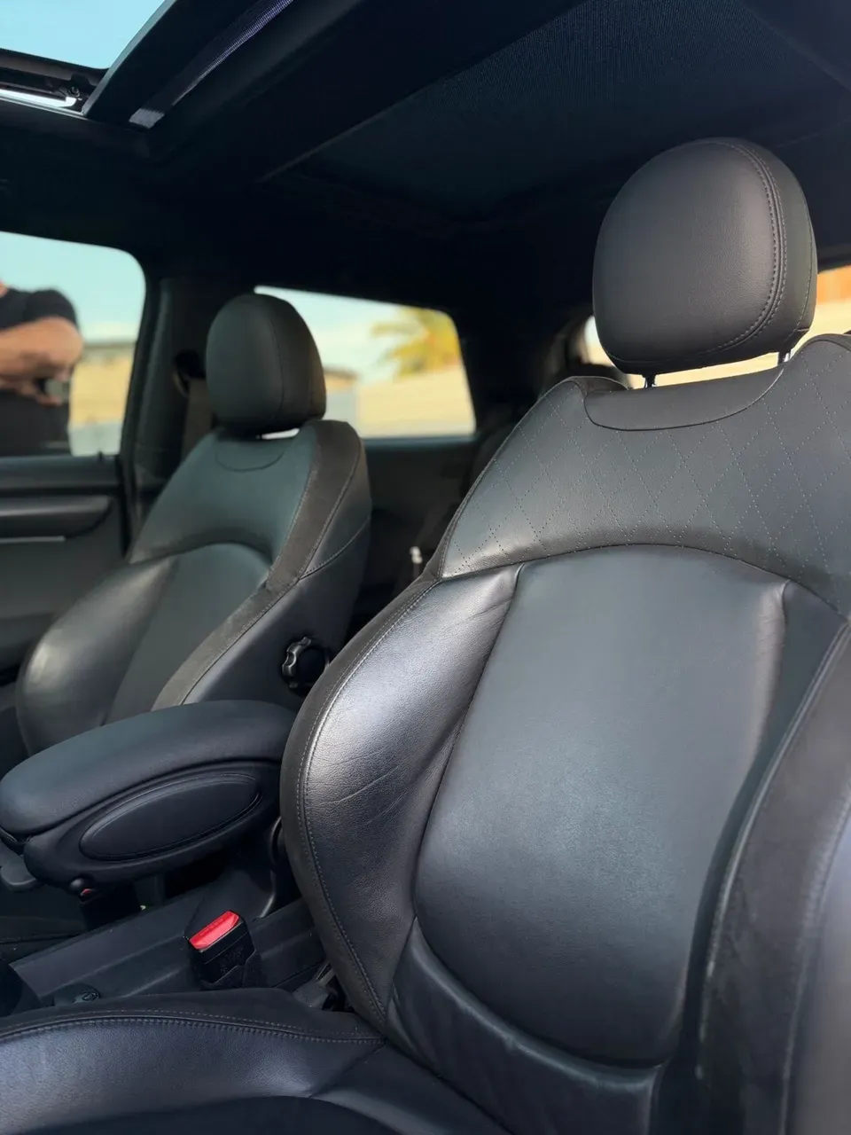 Mini Cooper SE - Imagem 6