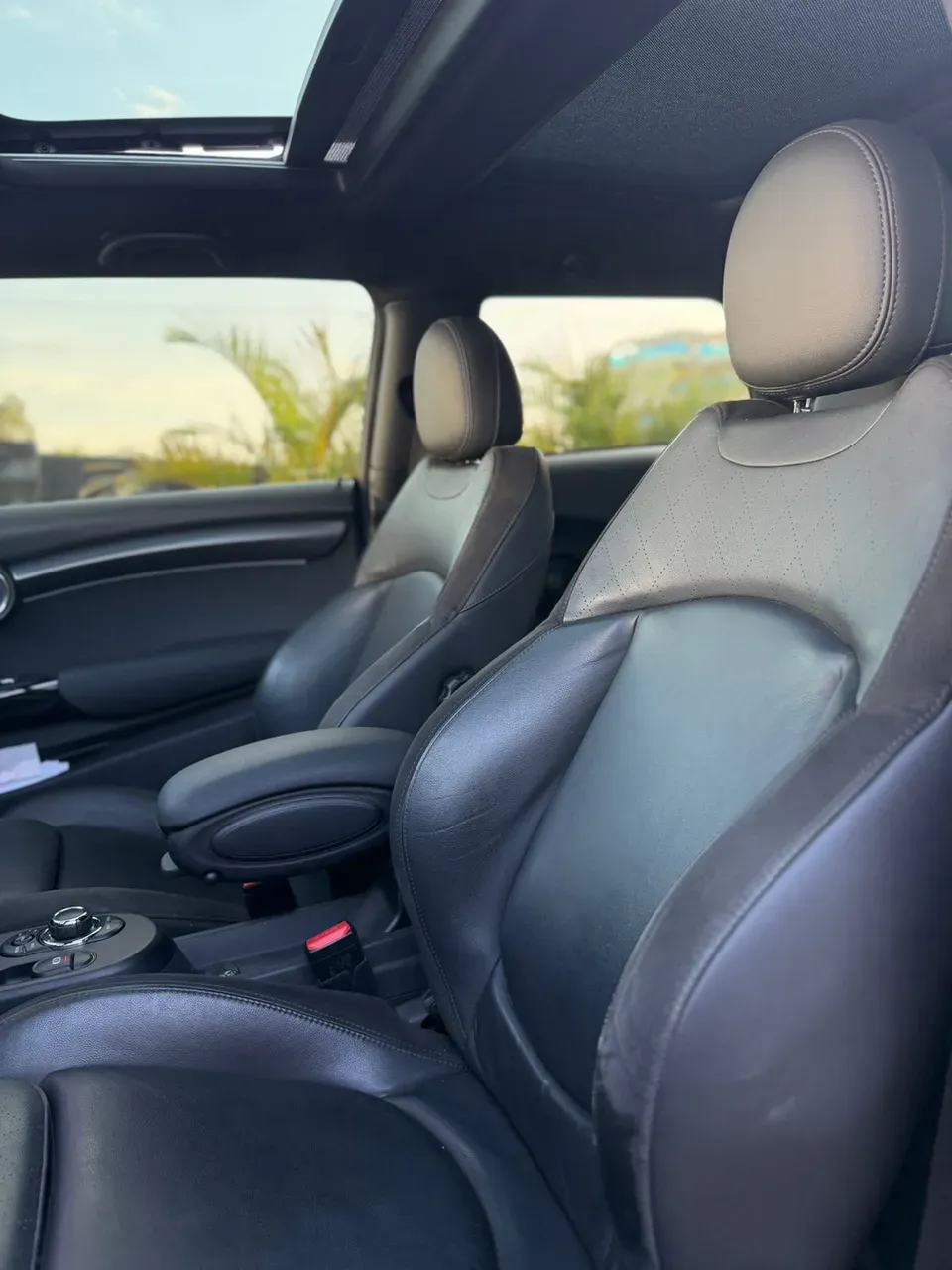 Mini Cooper SE - Imagem 11