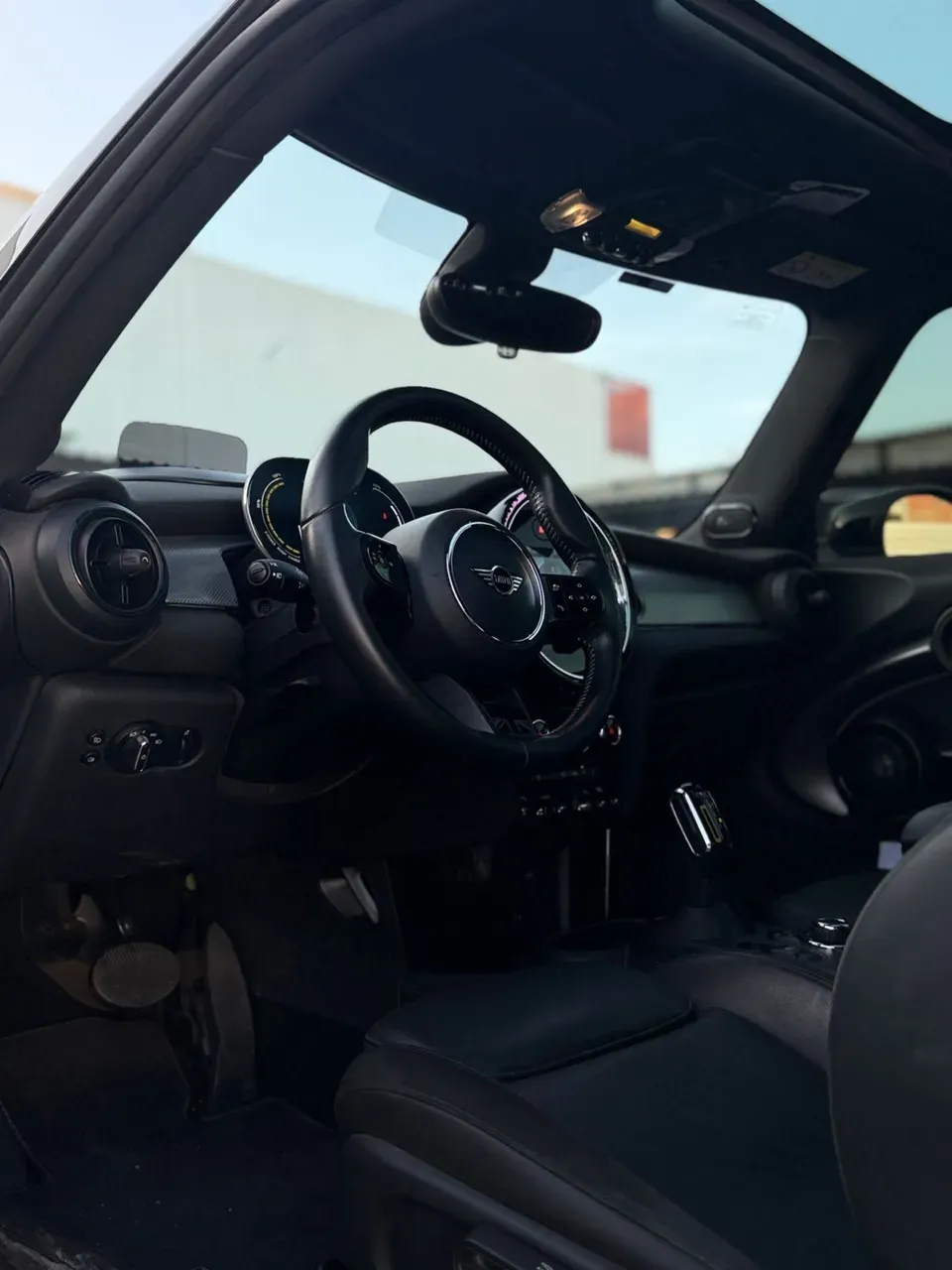 Mini Cooper SE - Imagem 10