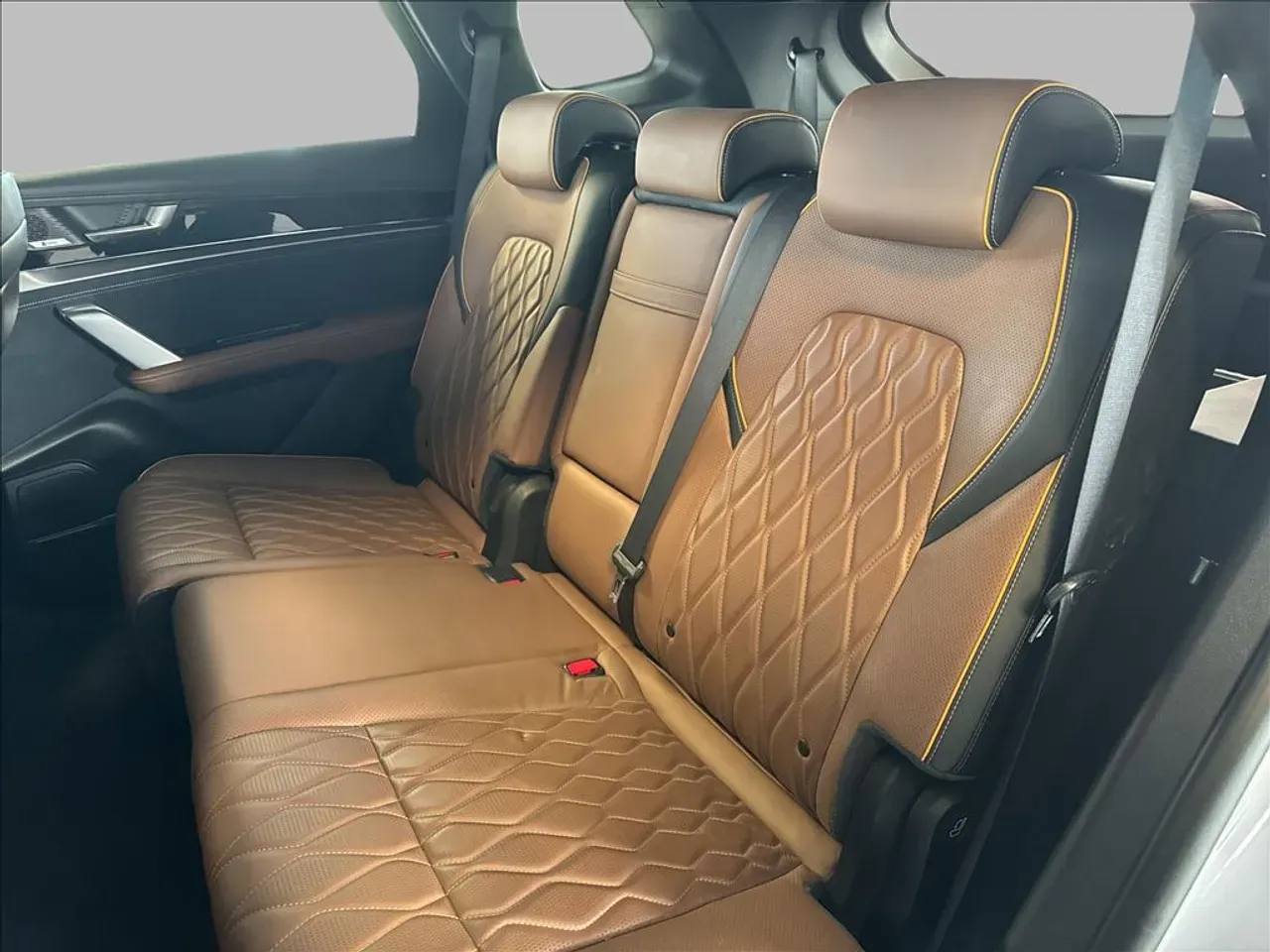 BYD Tang - Imagem 12