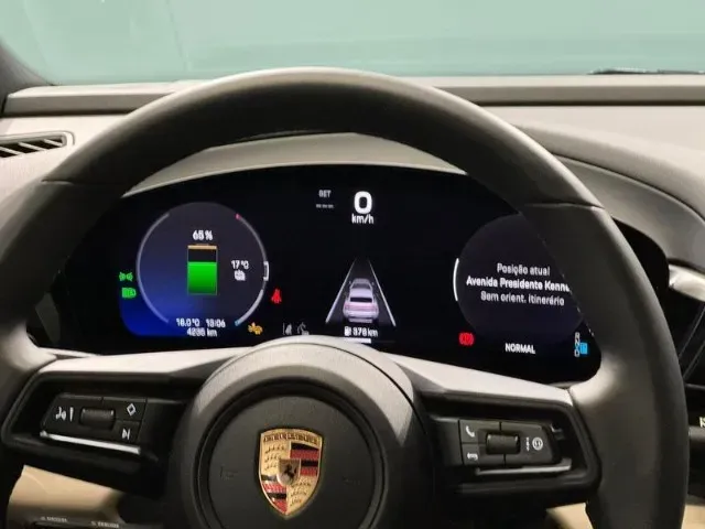 Porsche Macan - Imagem 12