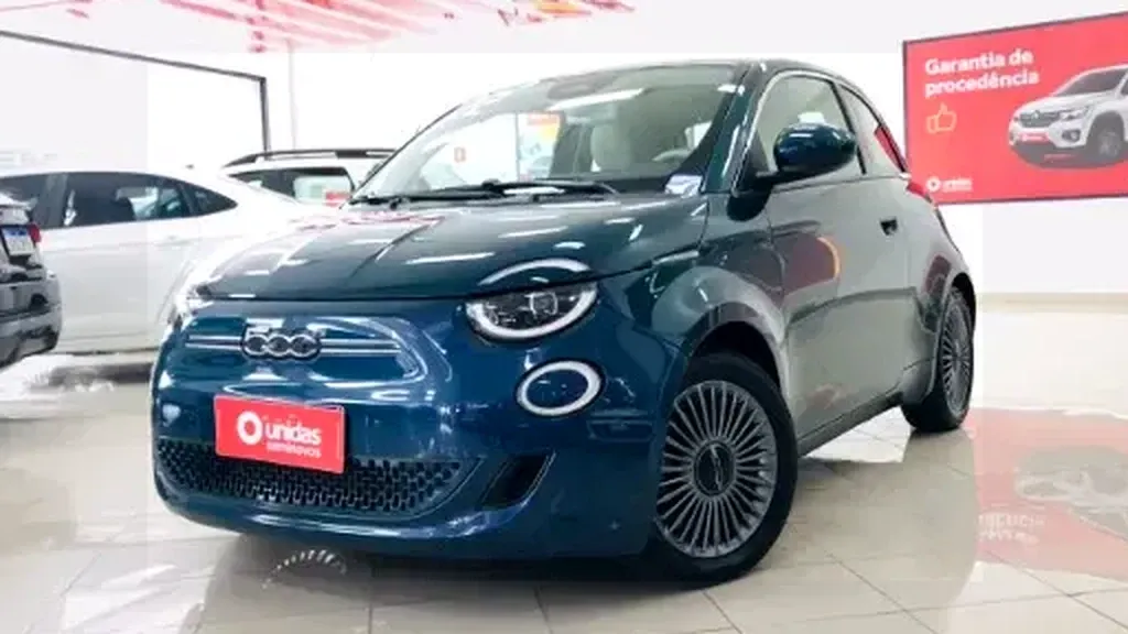 Foto de um fiat 500e