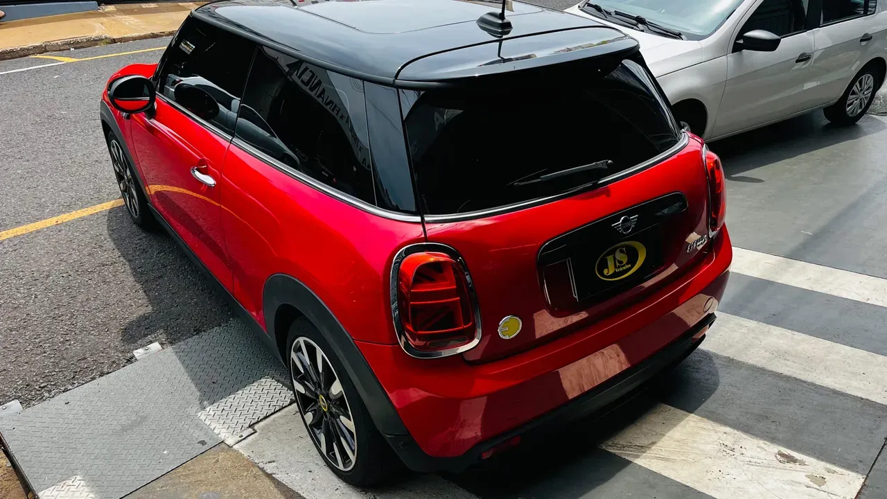 Mini Cooper SE - Imagem 2