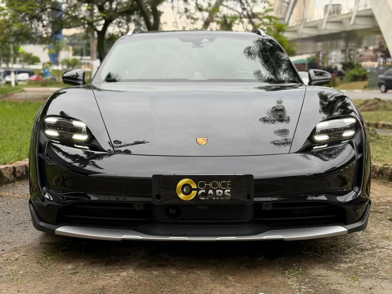 Porsche Taycan - Imagem 2