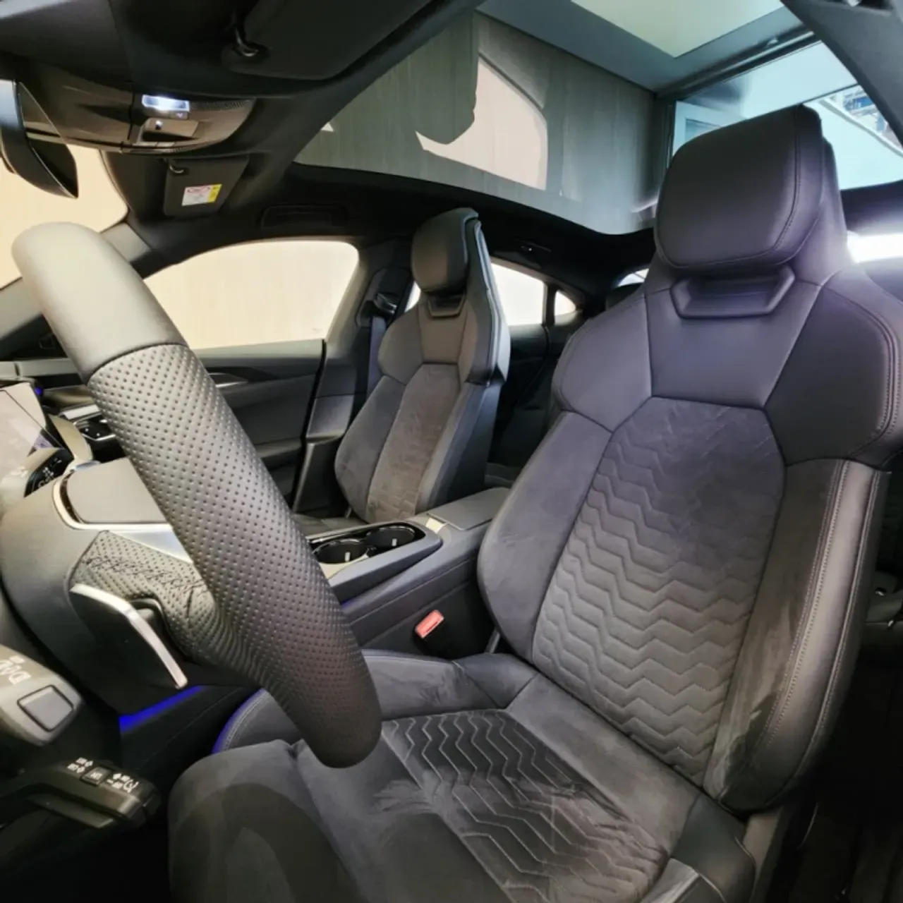 Audi E-tron GT - Imagem 9