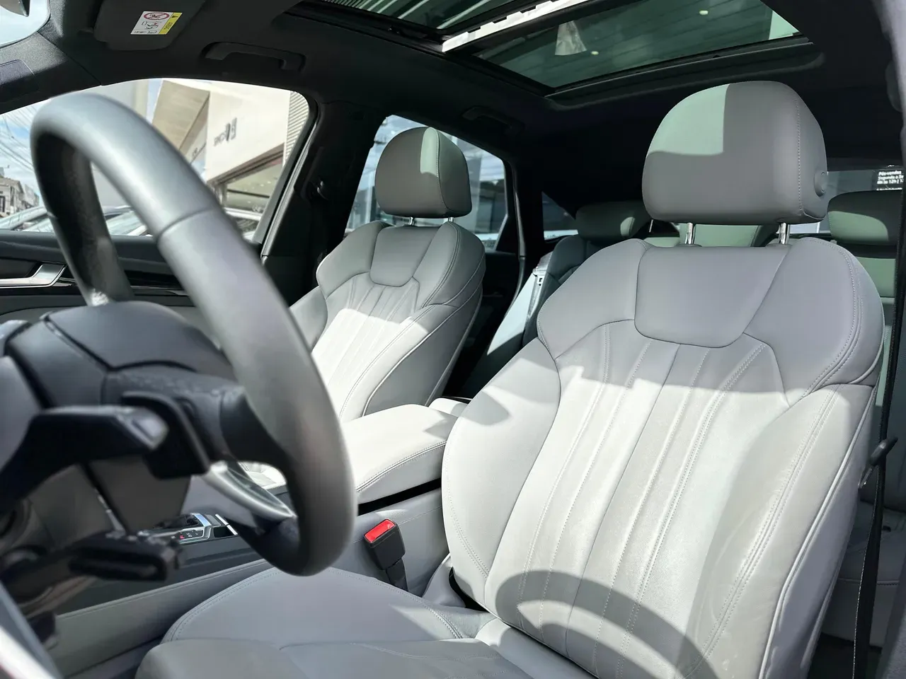 Audi Q5 E-tron - Imagem 8