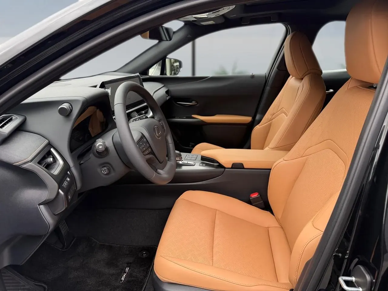 Lexus Ux 300e - Imagem 8