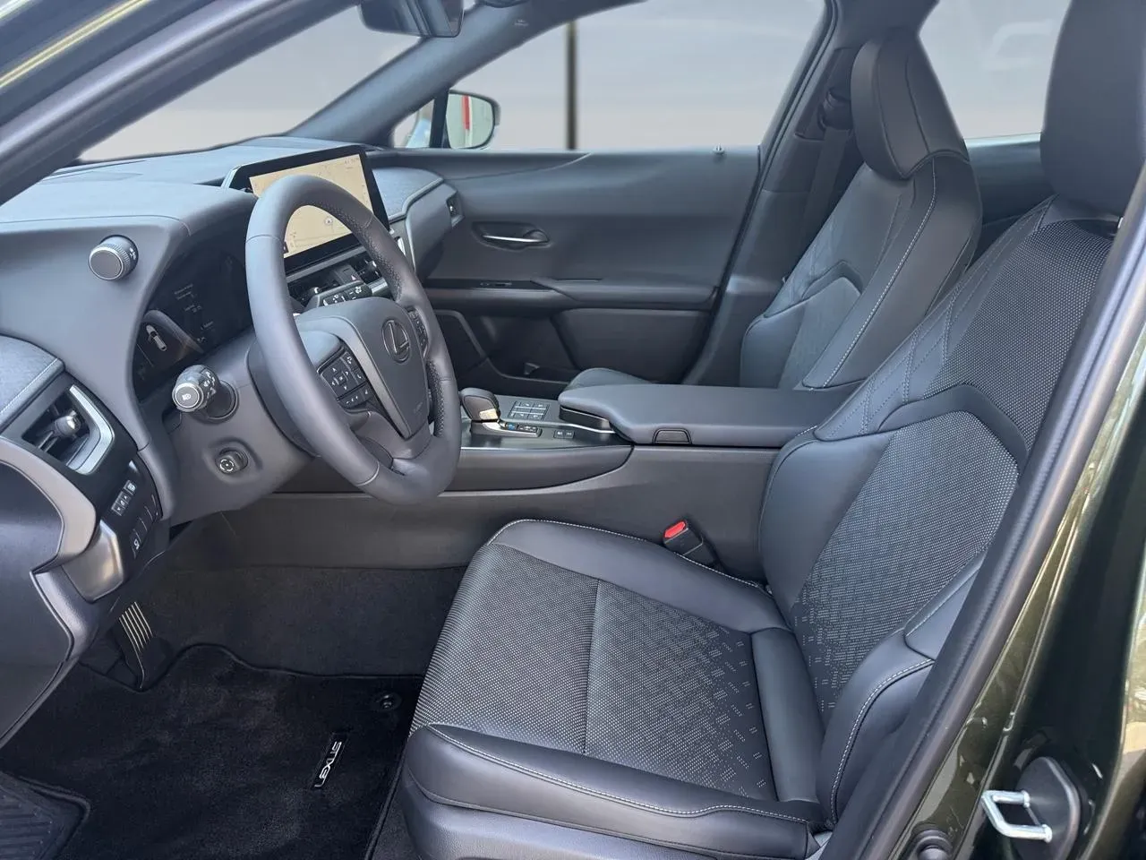 Lexus Ux 300e - Imagem 7