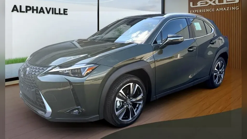 Foto de um lexus ux 300e