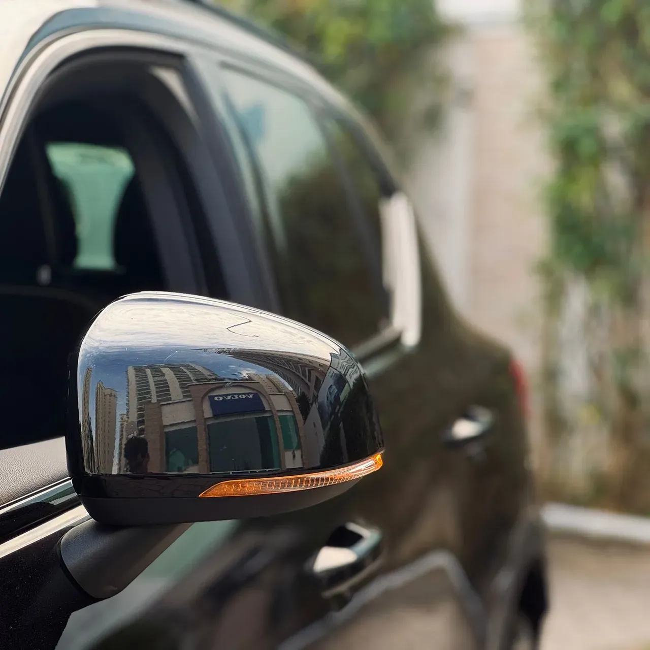 Volvo XC40 Recharge - Imagem 4