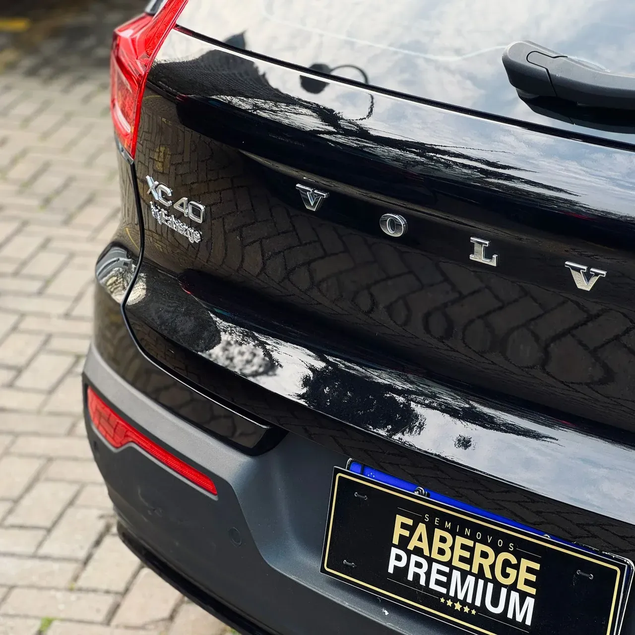 Volvo XC40 Recharge - Imagem 16