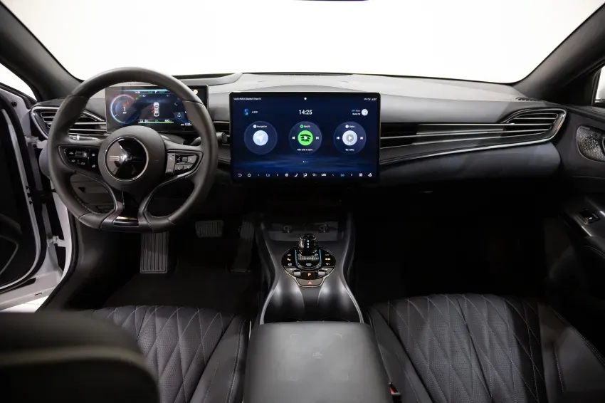 BYD Seal - Imagem 13