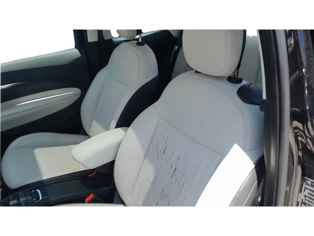 Fiat 500e - Imagem 14