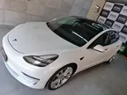 Tesla Model 3 - Miniatura 5