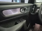 Volvo XC40 Recharge - Miniatura 10
