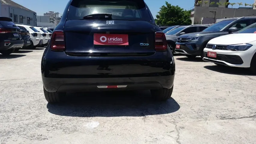 Fiat 500e - Imagem 6