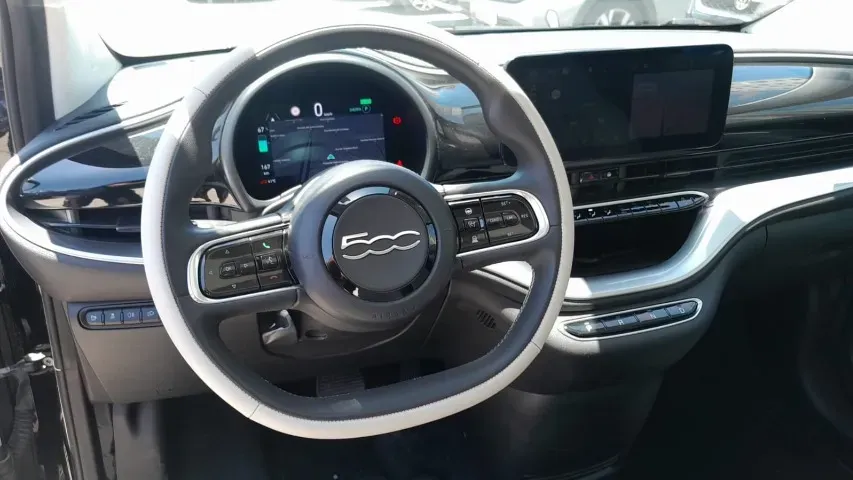 Fiat 500e - Imagem 11