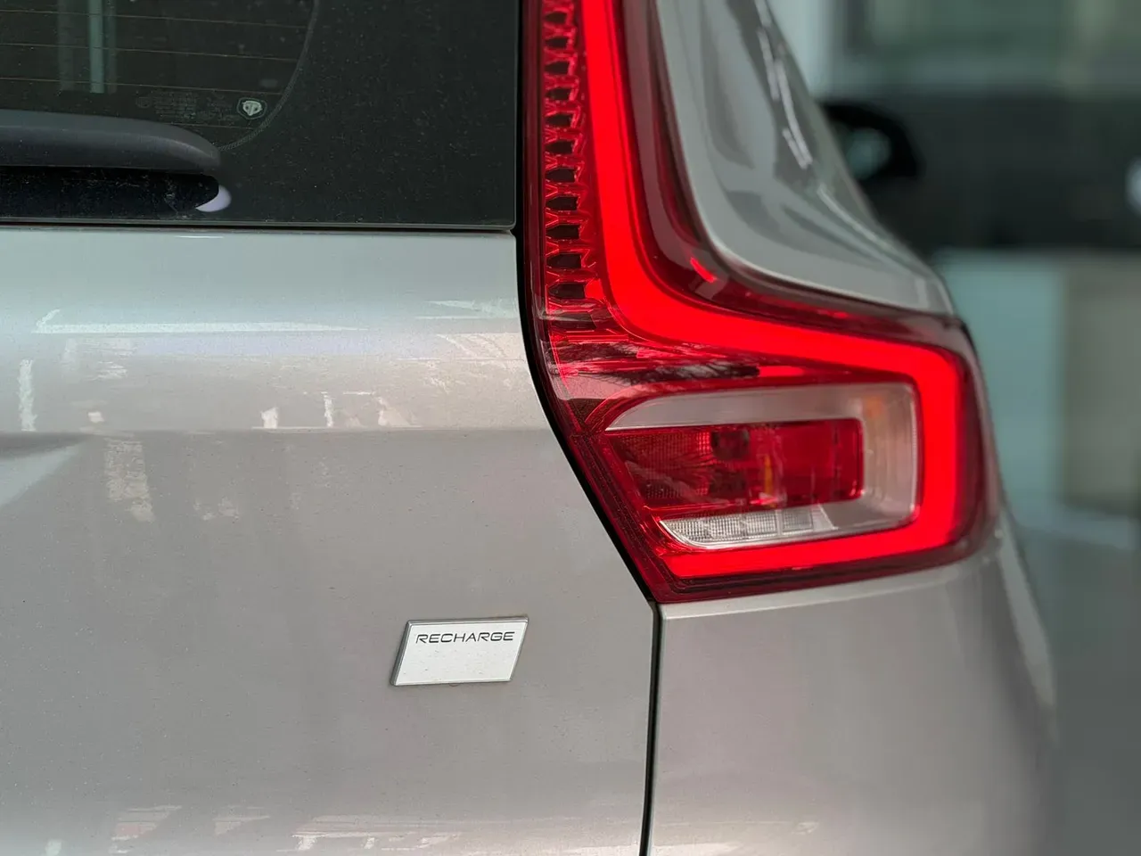 Volvo XC40 Recharge - Imagem 14