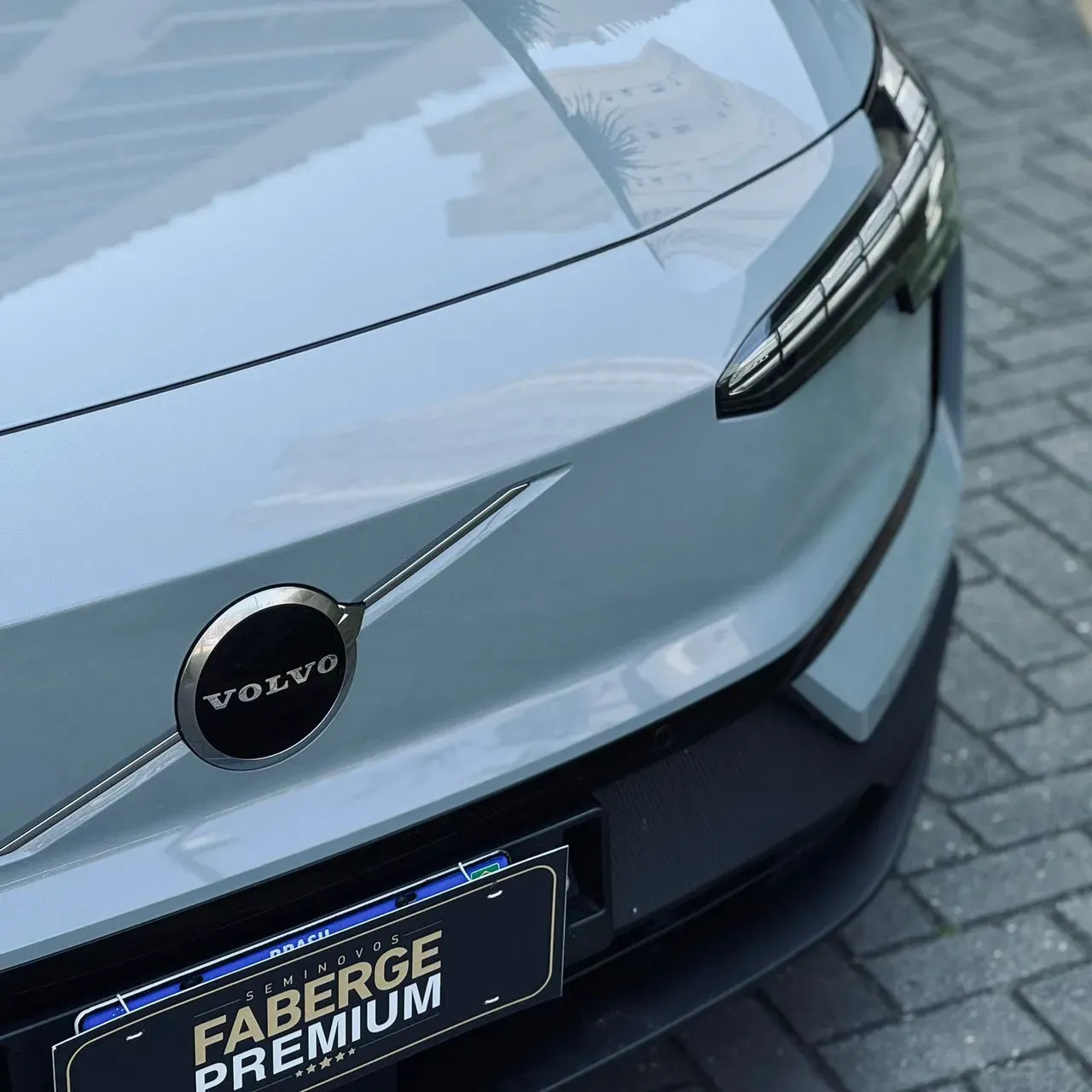 Volvo EX30 - Imagem 3