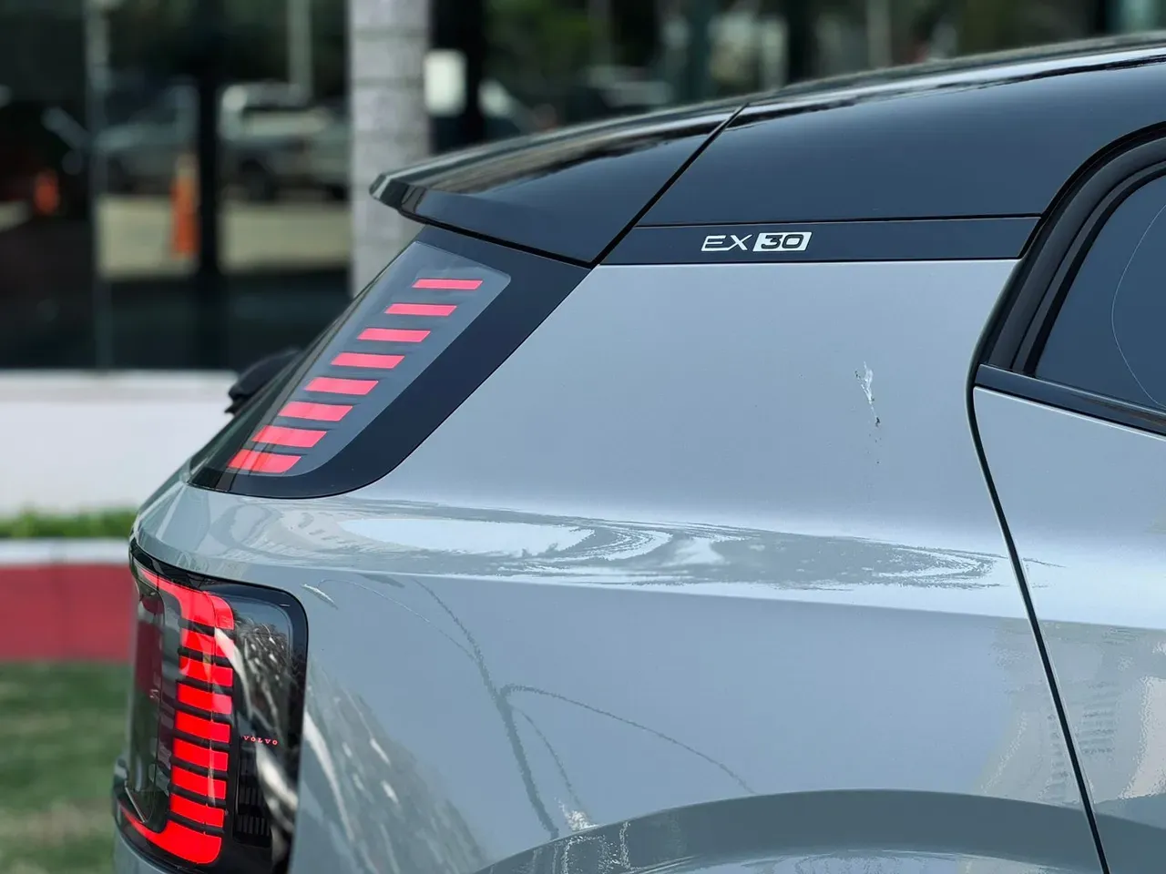 Volvo EX30 - Imagem 12