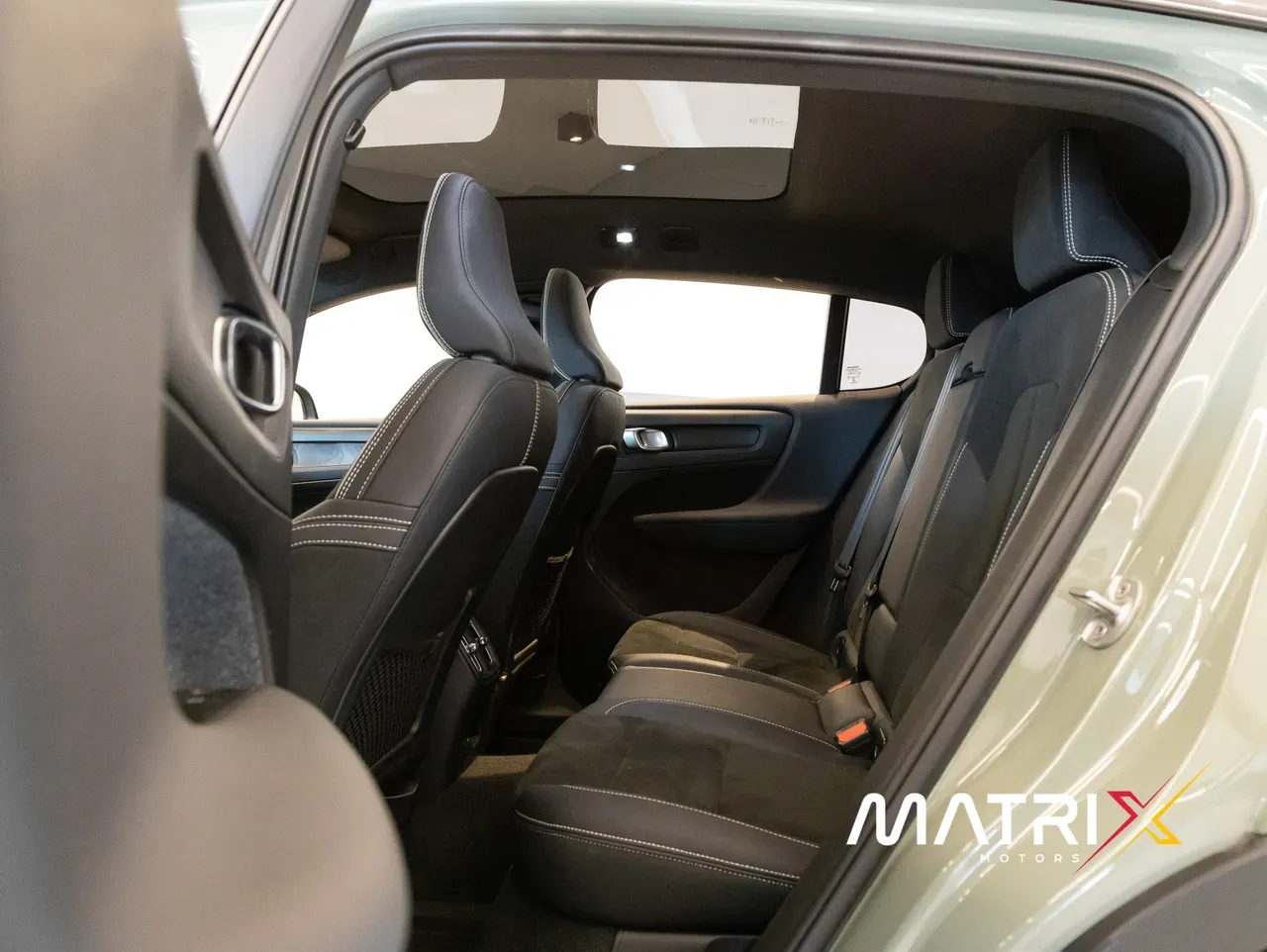 Volvo C40 Recharge - Imagem 17