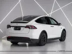 Tesla Model X - Miniatura 2