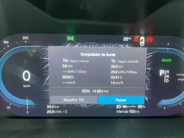 Volvo XC40 Recharge - Imagem 6