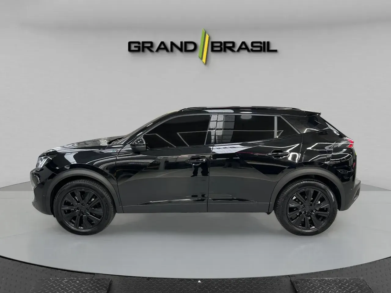 Peugeot E-2008 - Imagem 6